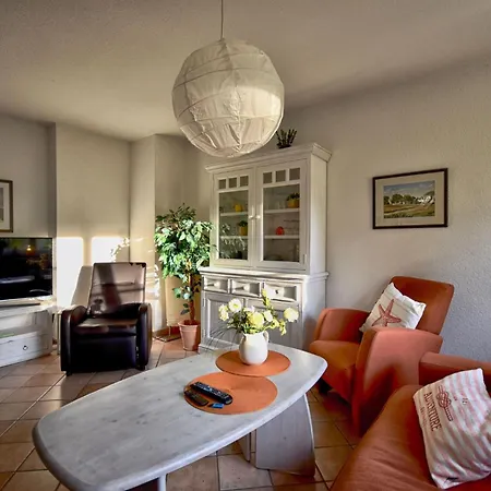 Familiaeres- Charmantes In By Interhome